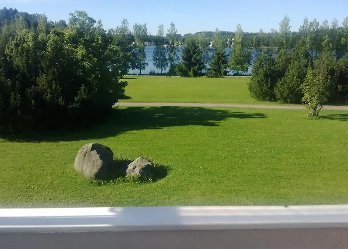 Hulda's By The River ヘイノラ